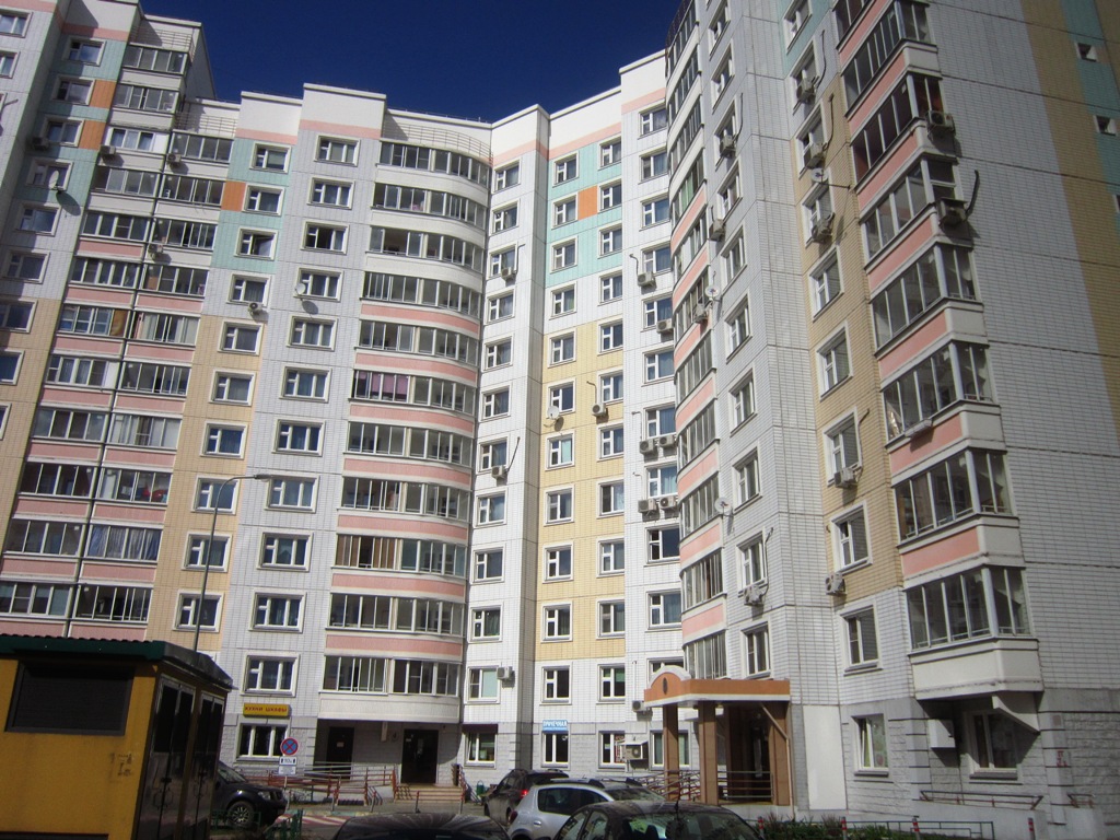 г. Москва, ул. Перовская, д. 66, к. 6-фасад здания