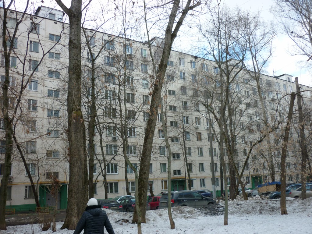 г. Москва, ул. Петрозаводская, д. 17, к. 1-фасад здания