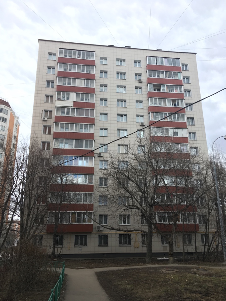 г. Москва, ул. Петрозаводская, д. 28, к. 2-фасад здания