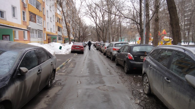 г. Москва, ул. Полбина, д. 60-придомовая территория