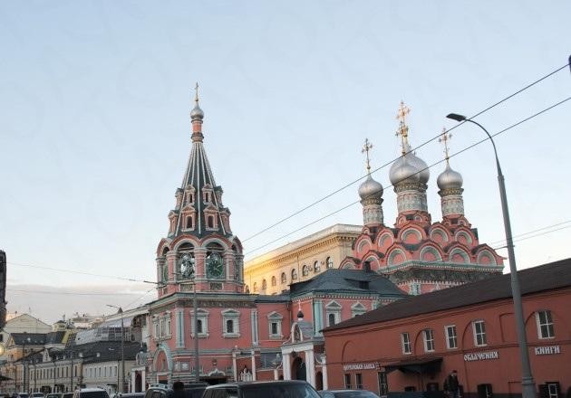 г. Москва, ул. Полянка М., д. 10-фасад здания