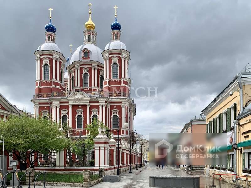 г. Москва, ул. Пятницкая, д. 20, стр. 2-придомовая территория