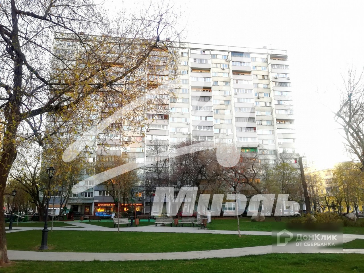 г. Москва, ул. Рогожский Вал, д. 4-фасад здания