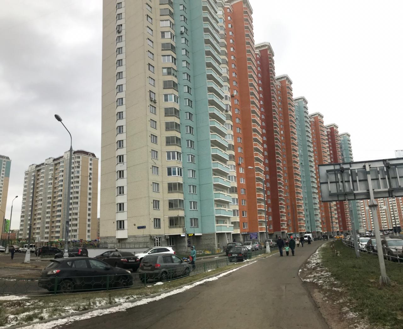 г. Москва, ул. Рождественская, д. 33-фасад здания