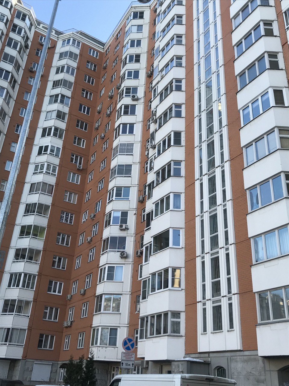 г. Москва, ул. Рождественская, д. 34-фасад здания