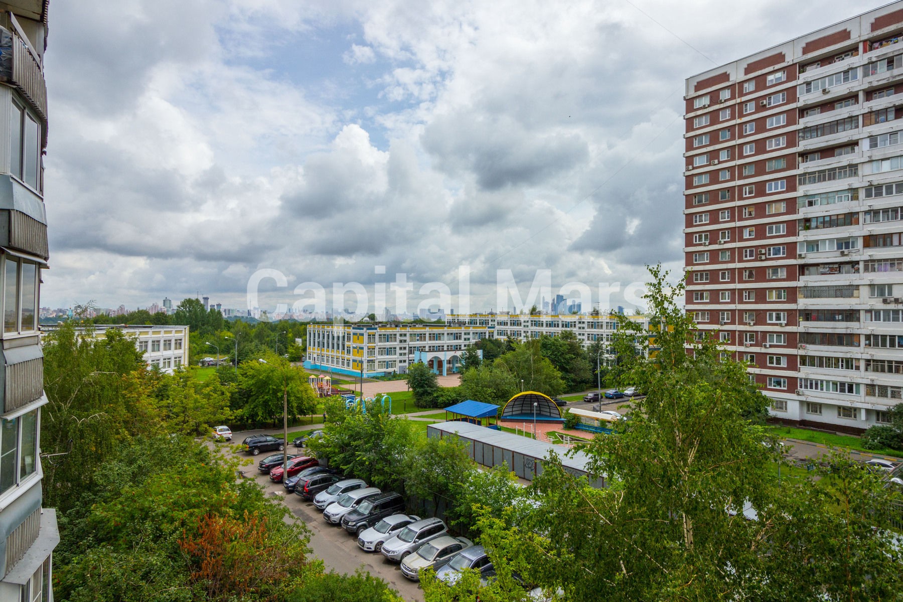 г. Москва, ш. Рублевское, д. 38, к. 2-придомовая территория