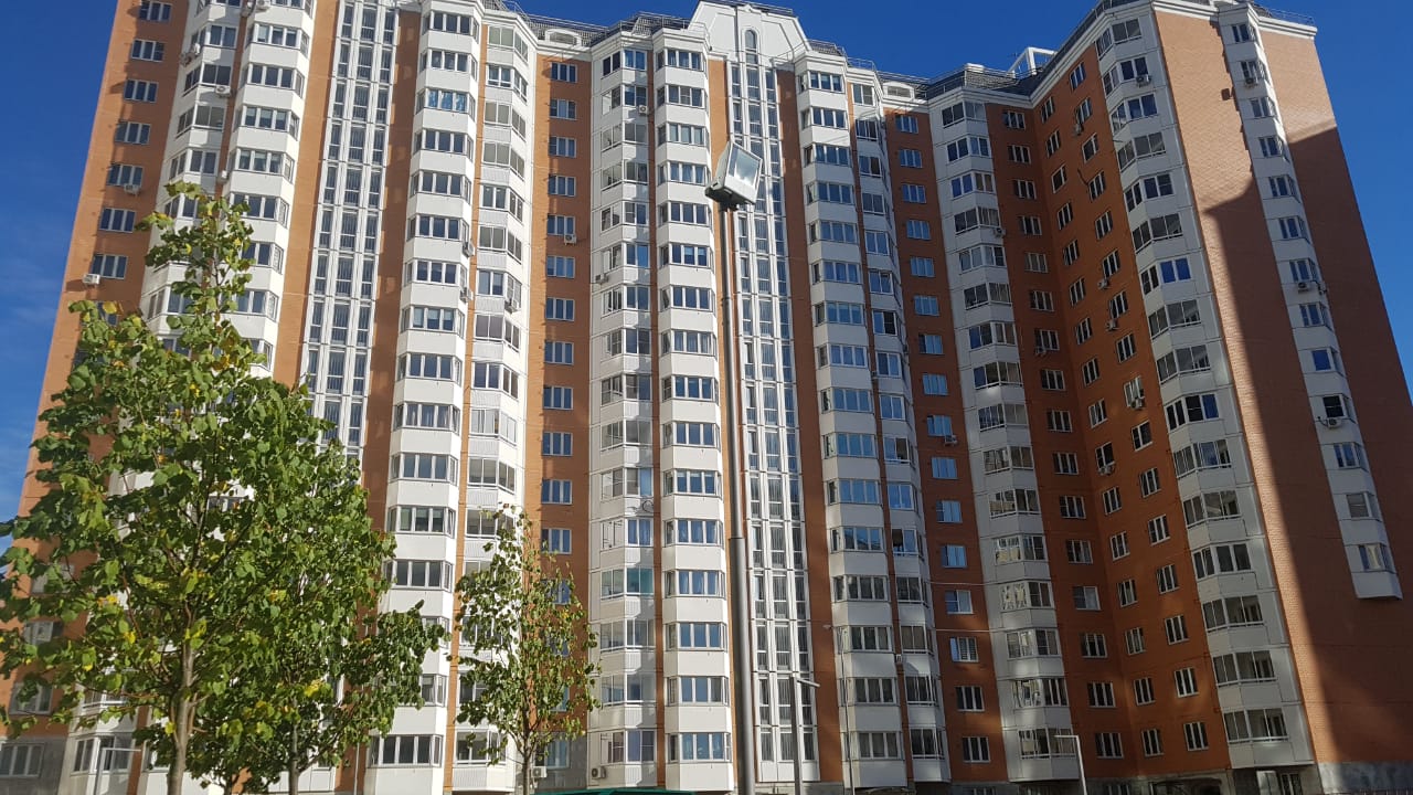 г. Москва, ул. Самуила Маршака (п Внуковское), д. 18-фасад здания