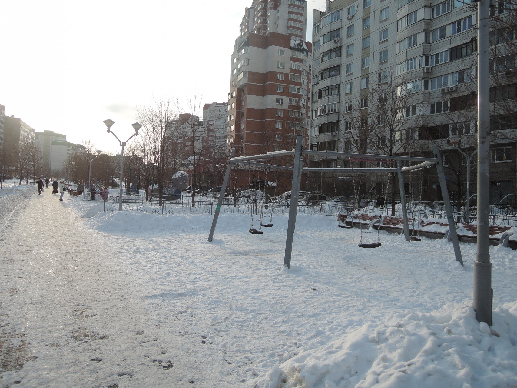 г. Москва, ул. Саранская, д. 2-придомовая территория