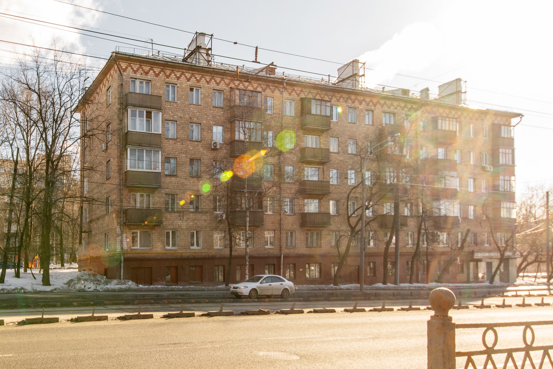 г. Москва, ул. Свободы, д. 2-фасад здания