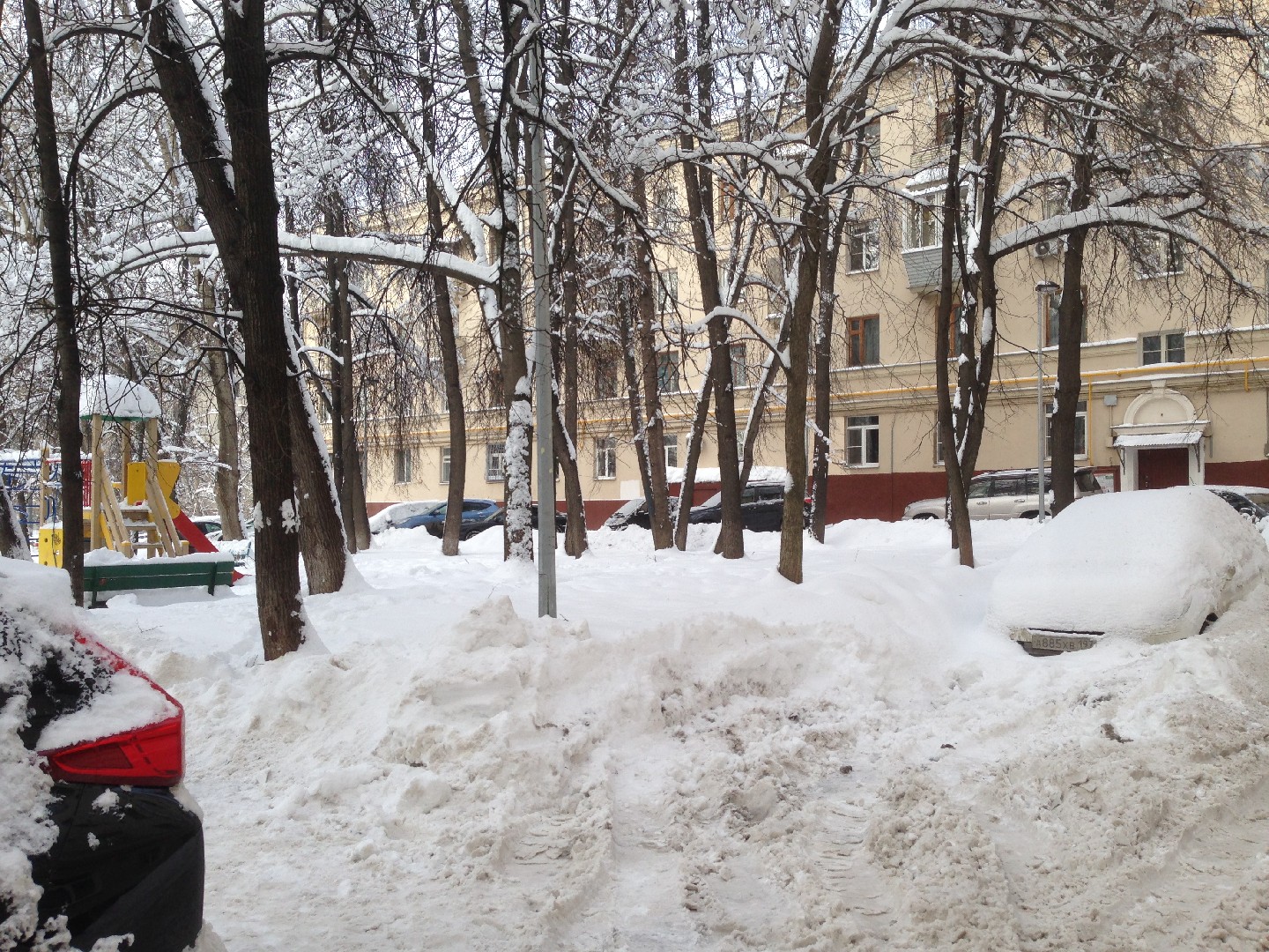 г. Москва, ул. Свободы, д. 17-фасад здания