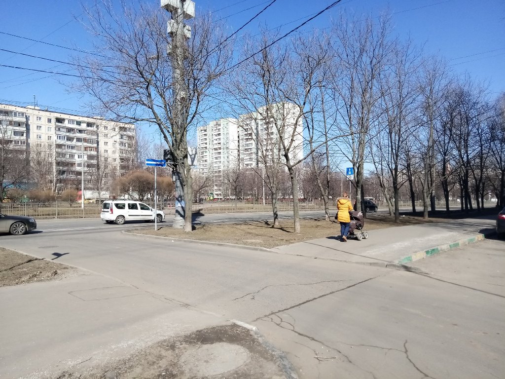 г. Москва, б-р. Северный, д. 12-придомовая территория