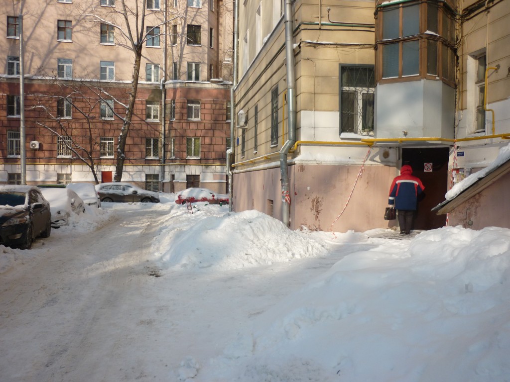 г. Москва, наб. Семеновская, д. 3/1, к. 1-придомовая территория