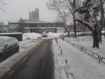 г. Москва, ул. Смольная, д. 33-придомовая территория