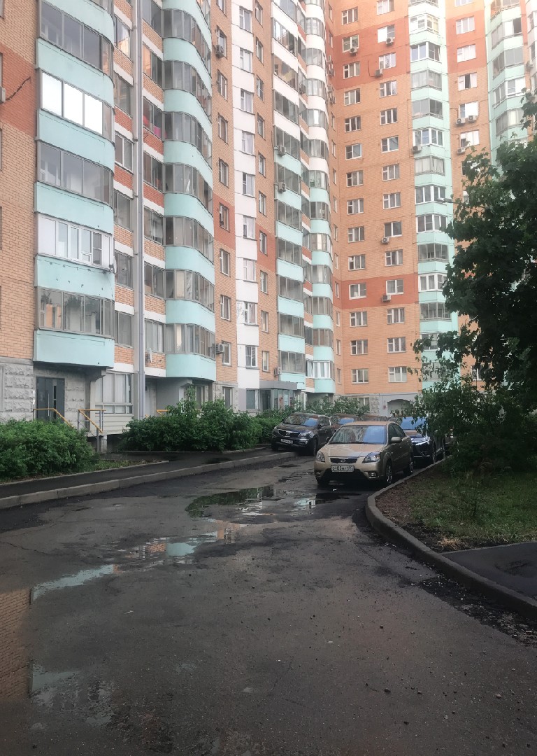 г. Москва, пр-кт. Солнцевский, д. 14-придомовая территория