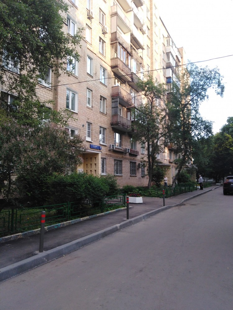 г. Москва, ул. Стасовой, д. 10, к. 3-фасад здания