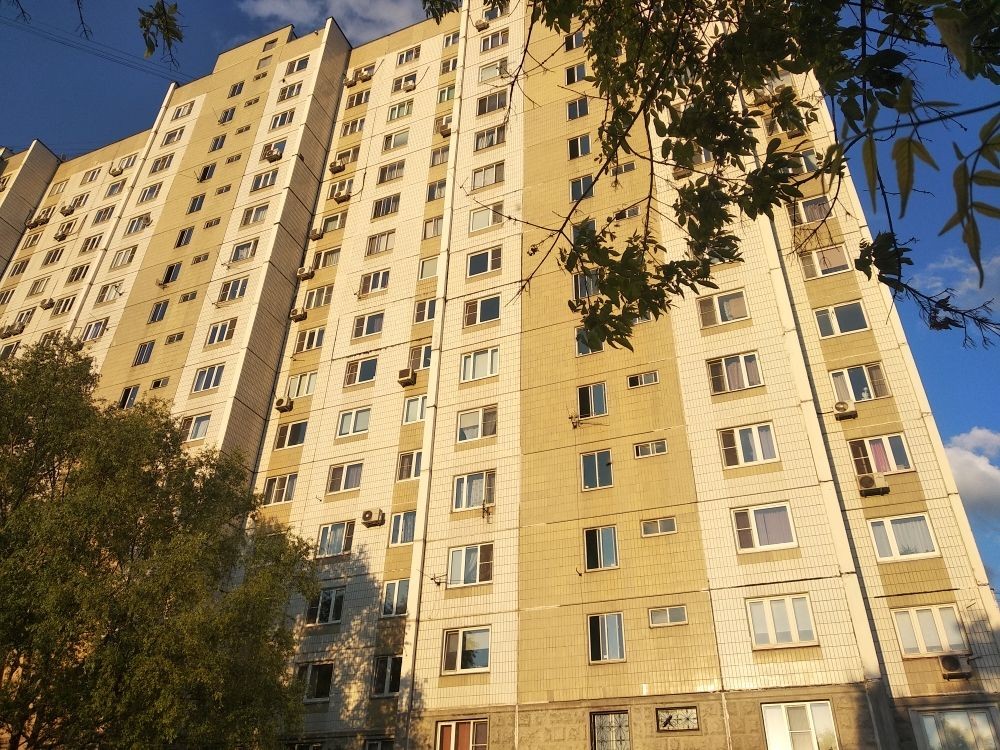 г. Москва, ул. Тайнинская, д. 15, к. 1-фасад здания