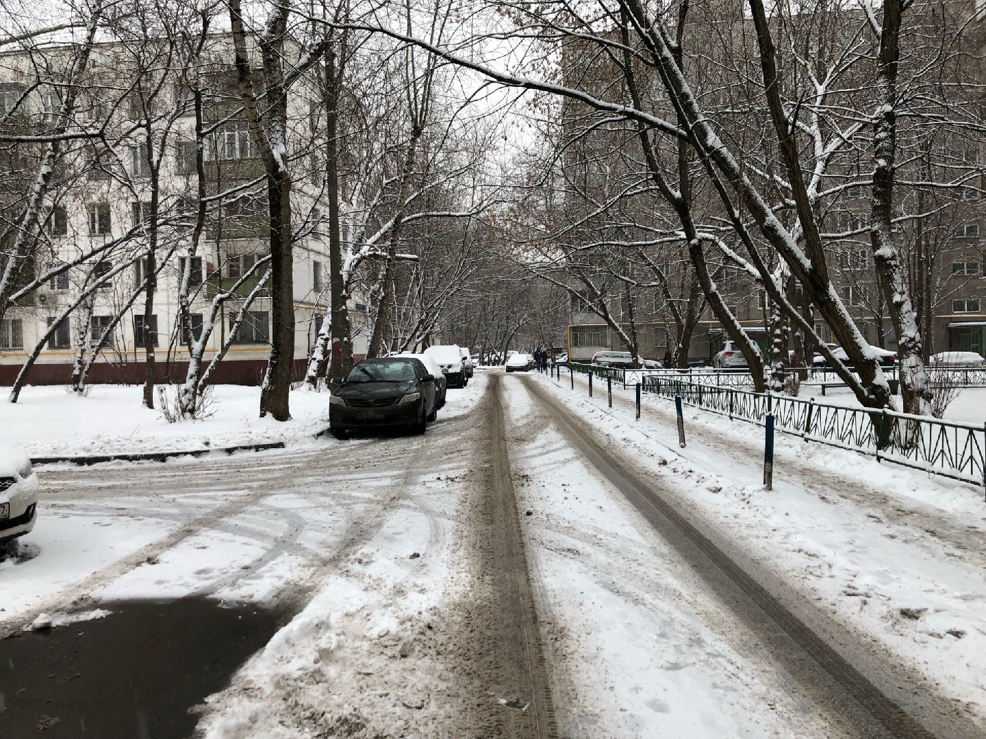 г. Москва, ул. Ташкентская, д. 14, к. 4-придомовая территория