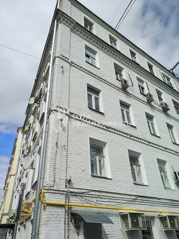 г. Москва, ул. Тимура Фрунзе, д. 22-фасад здания
