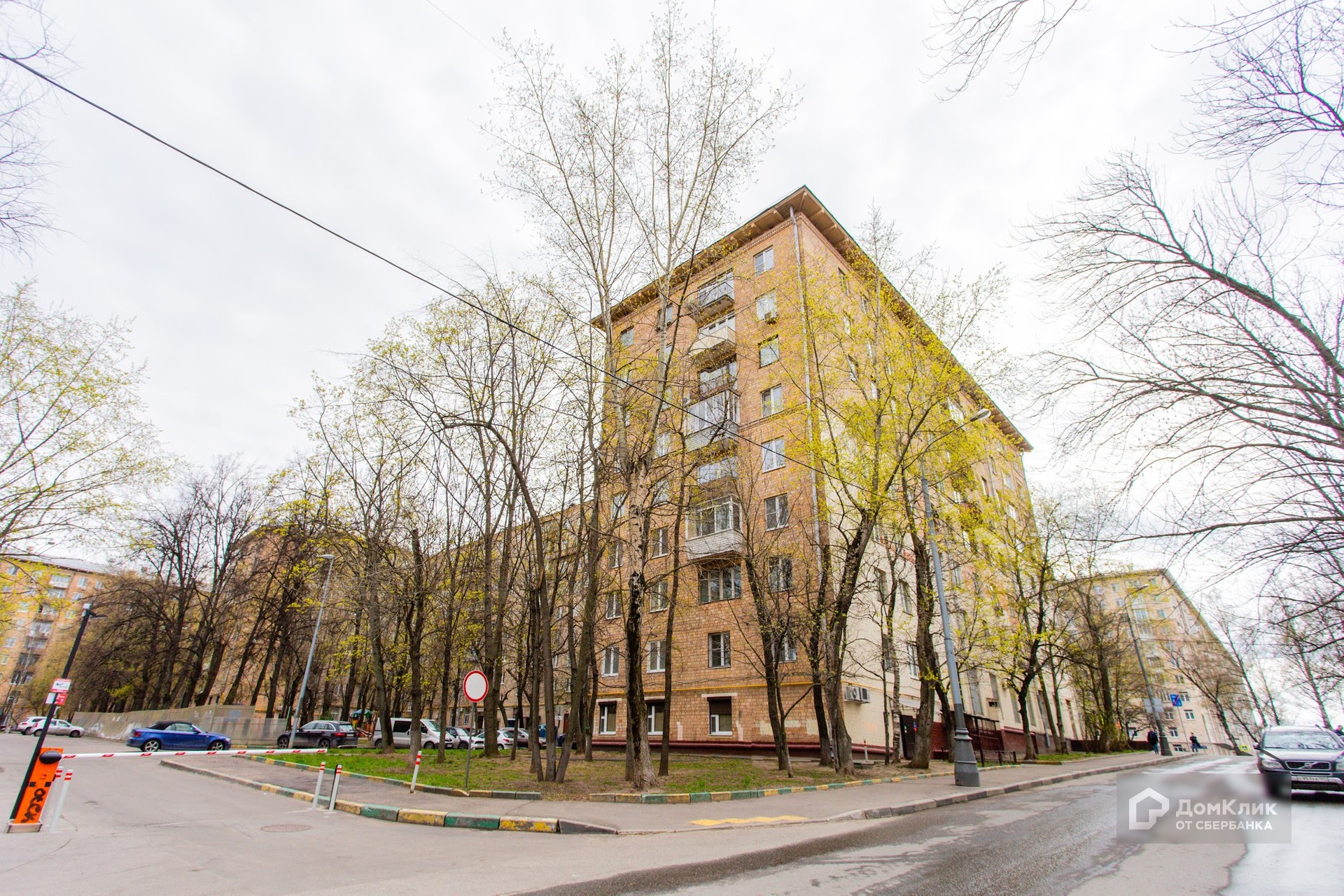 г. Москва, пр-кт. Университетский, д. 6, к. 1-фасад здания