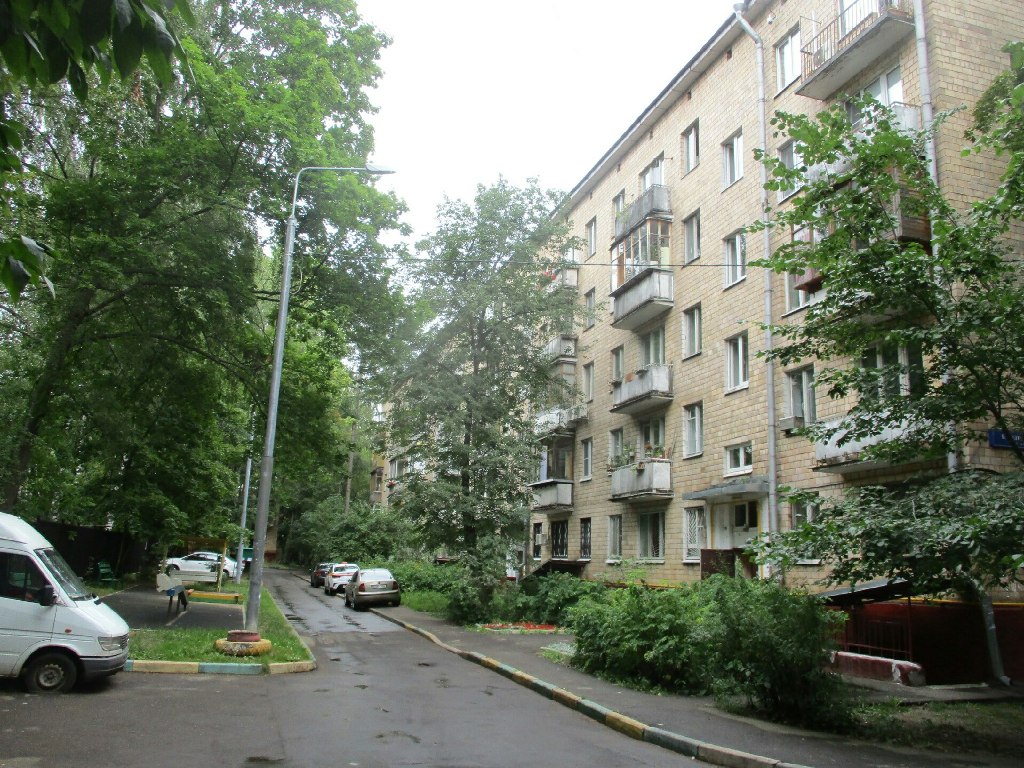 г. Москва, ул. Филевская Б., д. 39, к. 2-фасад здания