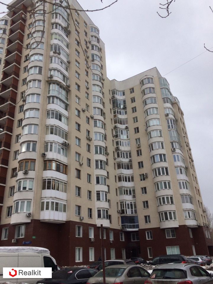 г. Москва, б-р. Филевский, д. 24, к. 2-фасад здания