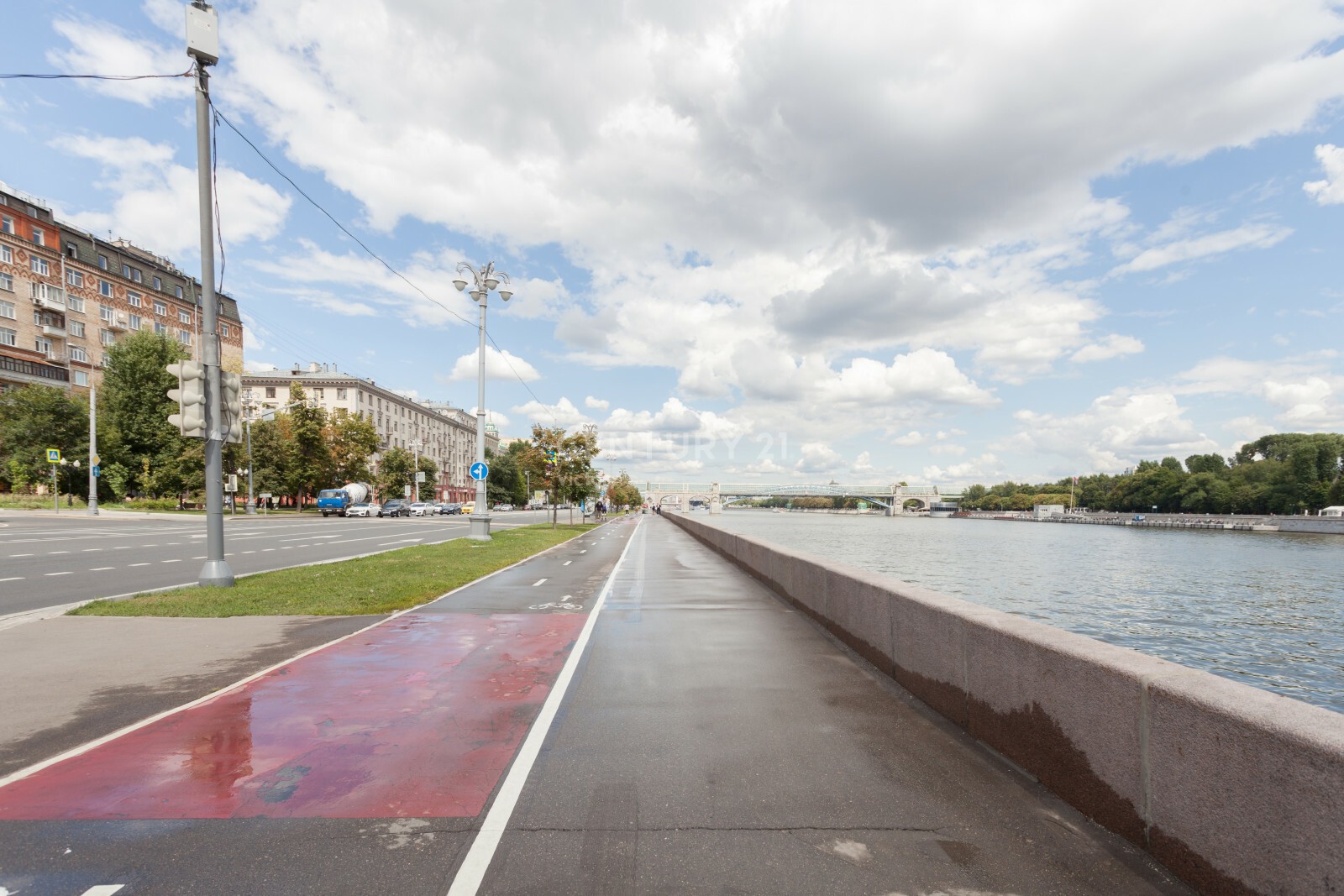 г. Москва, наб. Фрунзенская, д. 38/1-придомовая территория