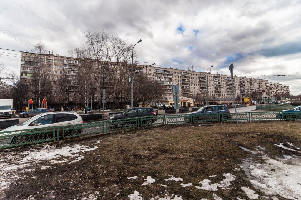 г. Москва, ул. Хабаровская, д. 12/23-придомовая территория