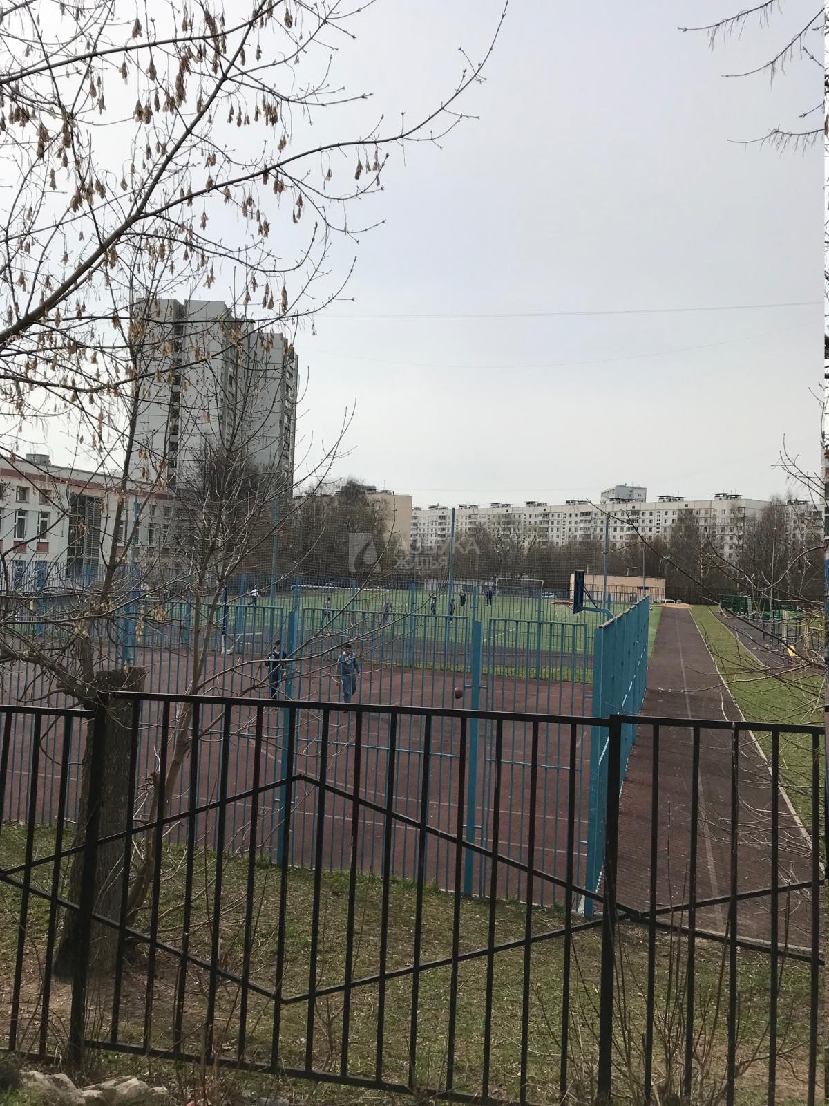 г. Москва, ул. Чертановская, д. 57-придомовая территория