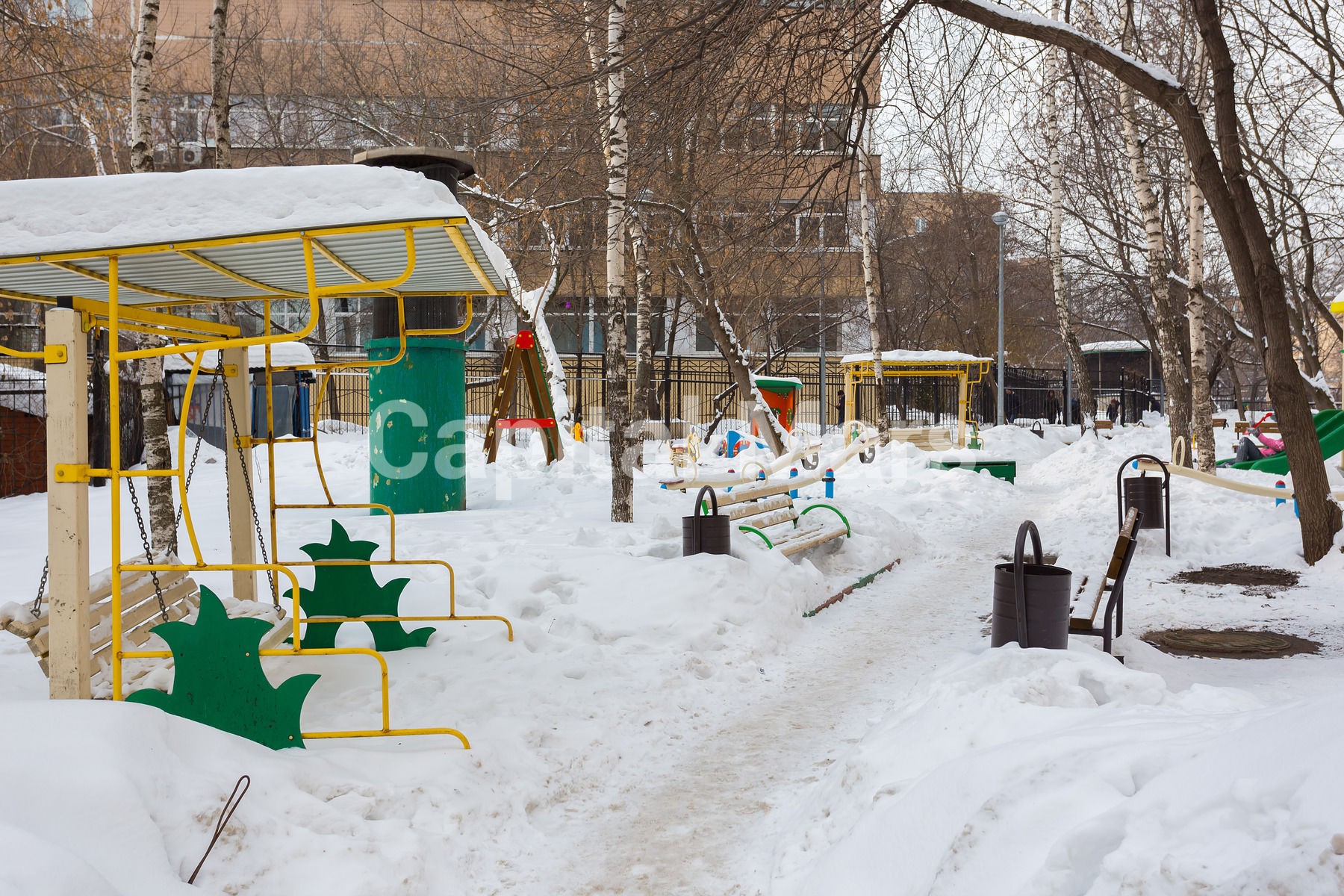 г. Москва, ул. Шаболовка, д. 30/12-придомовая территория