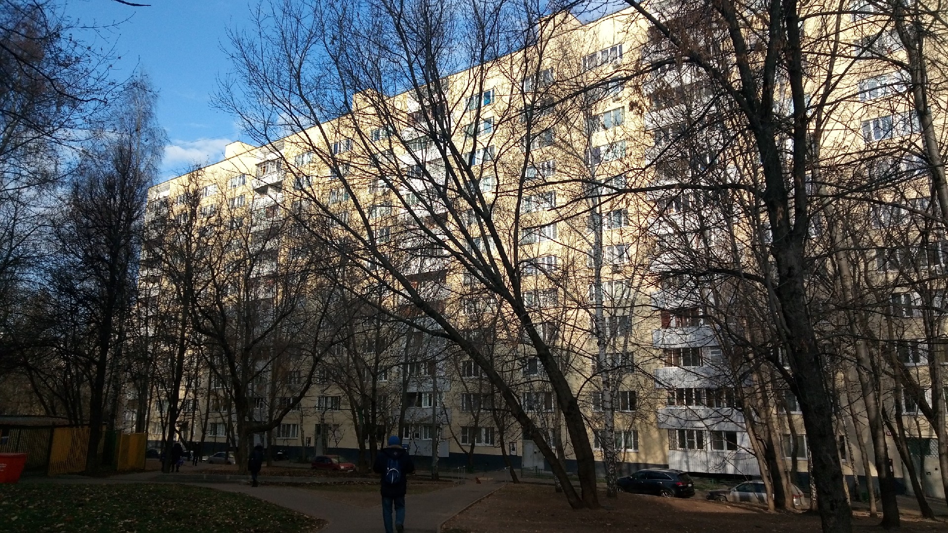 г. Москва, ул. Шипиловская, д. 15-фасад здания