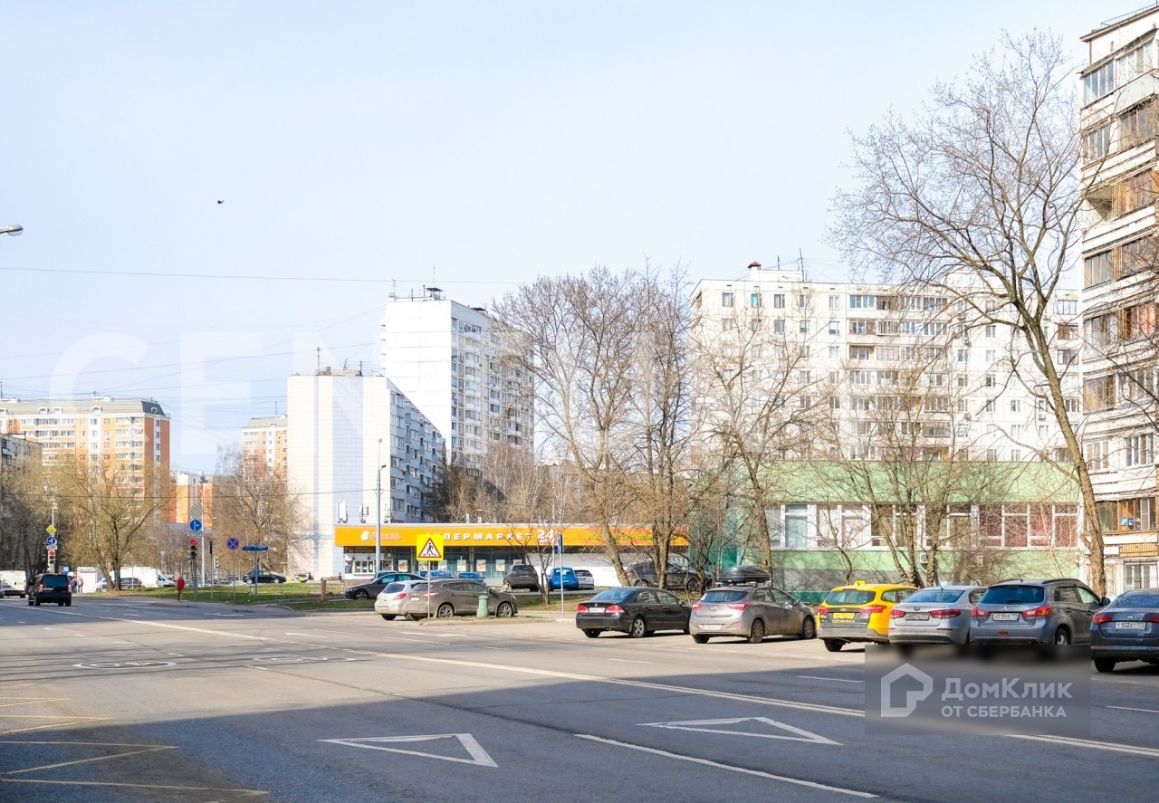 г. Москва, проезд. Шокальского, д. 12-придомовая территория