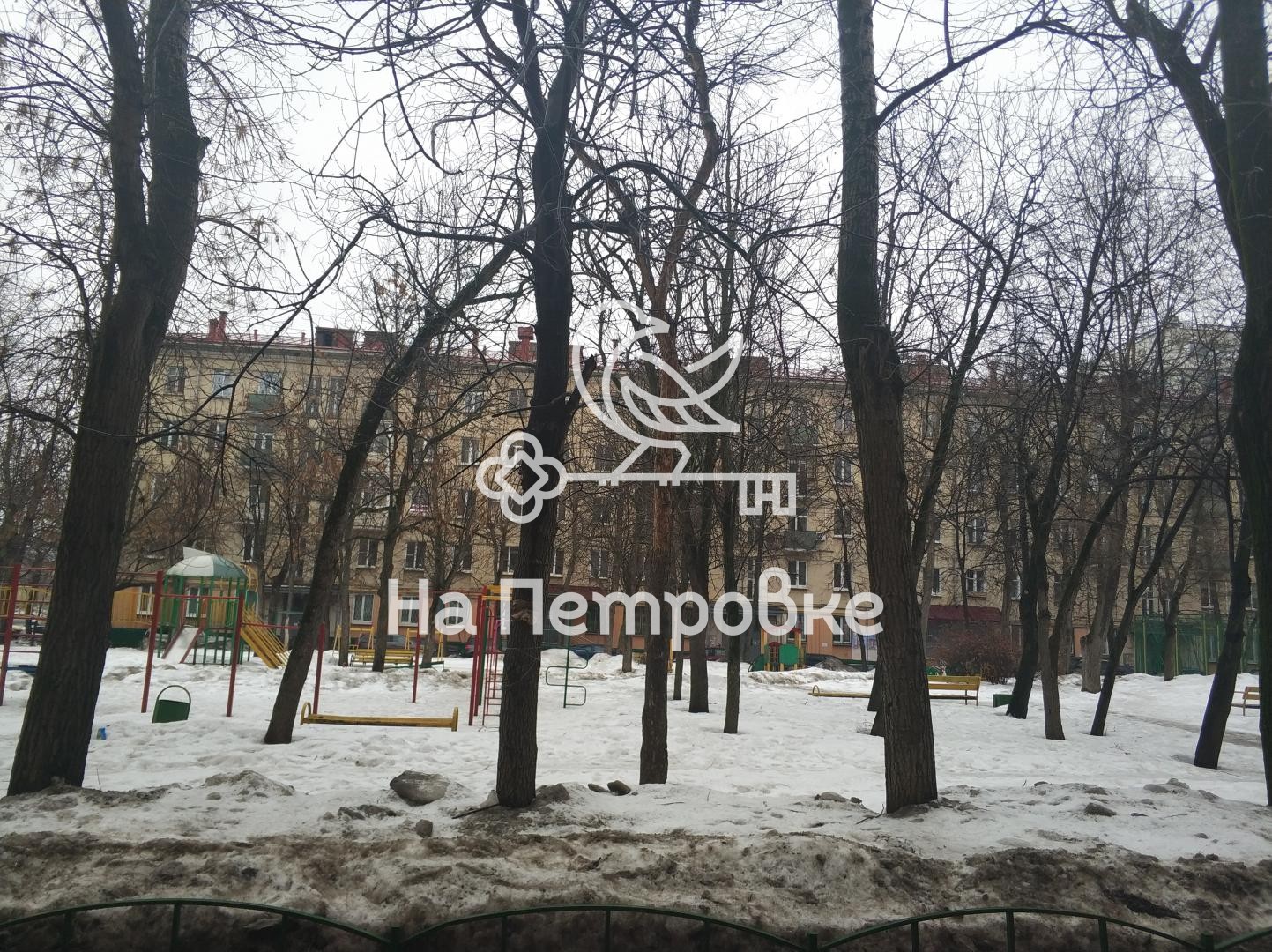 г. Москва, ул. Юннатов, д. 17, к. 3-придомовая территория