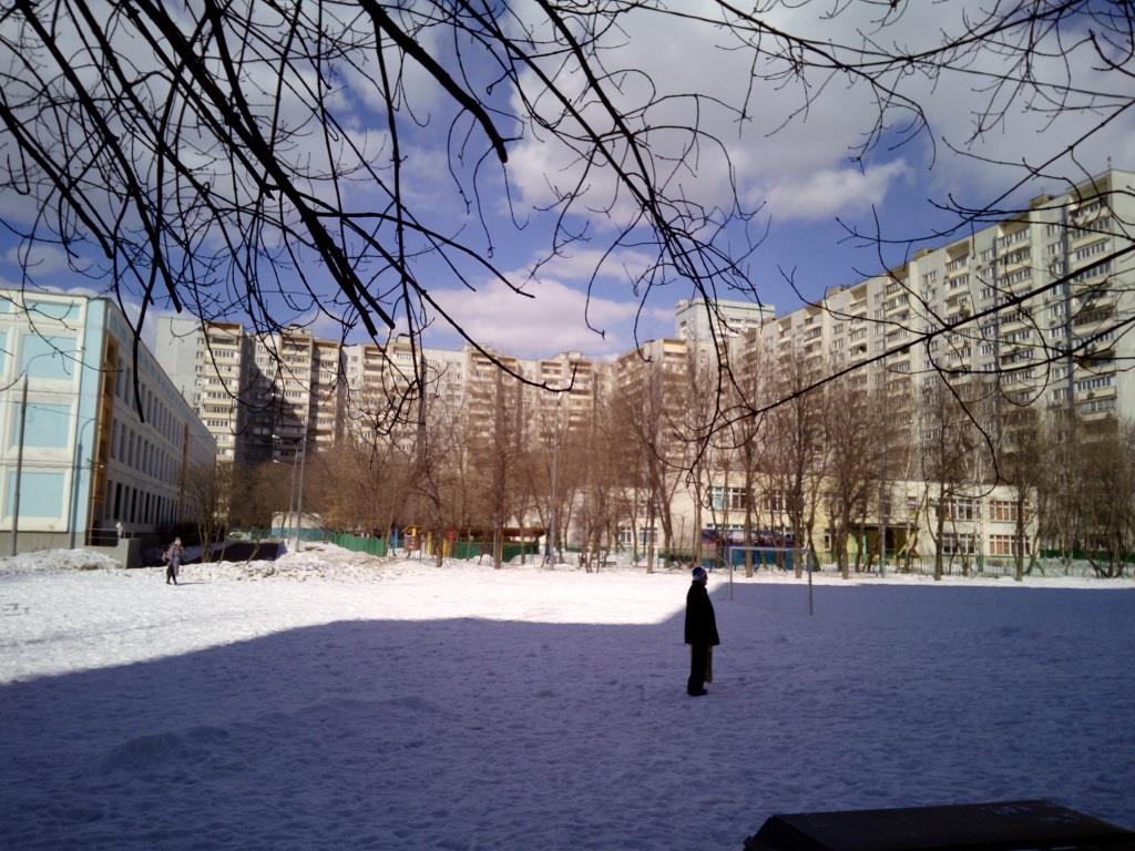 г. Москва, ул. Яблочкова, д. 37В-придомовая территория