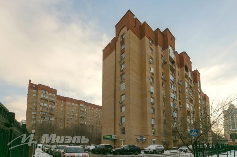 г. Москва, ул. Якиманка Б., д. 26-фасад здания