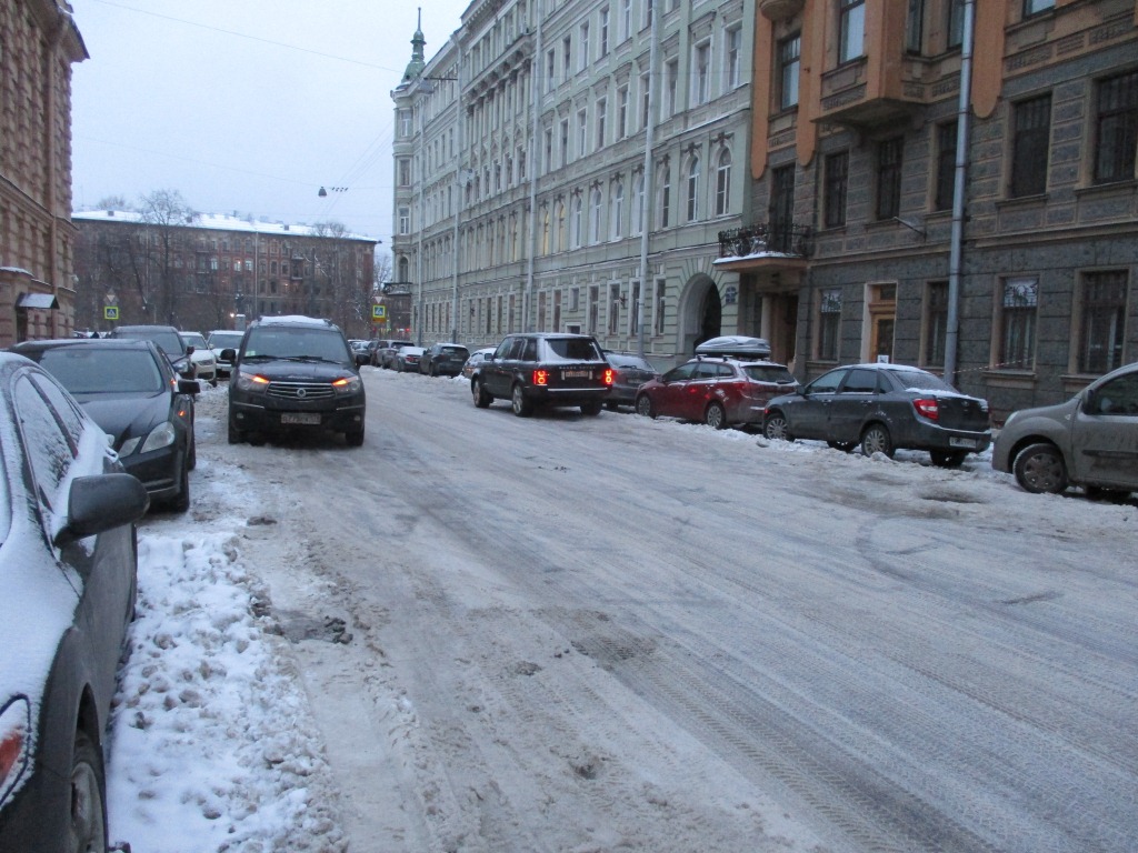 г. Санкт-Петербург, ул. 7-я Советская, д. 6-придомовая территория