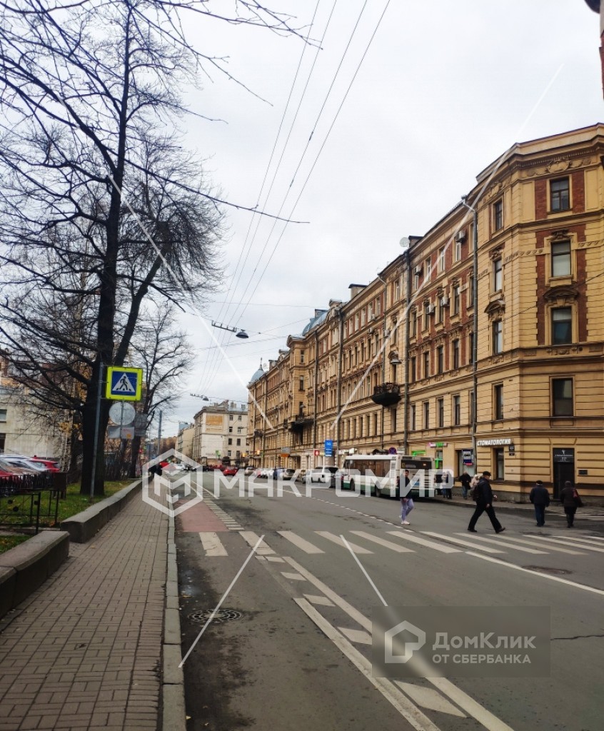 г. Санкт-Петербург, ул. Большая Зеленина, д. 13, стр. а-придомовая территория