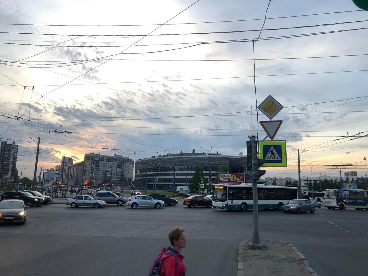 г. Санкт-Петербург, пр-кт. Большевиков, д. 3, к. 1-придомовая территория