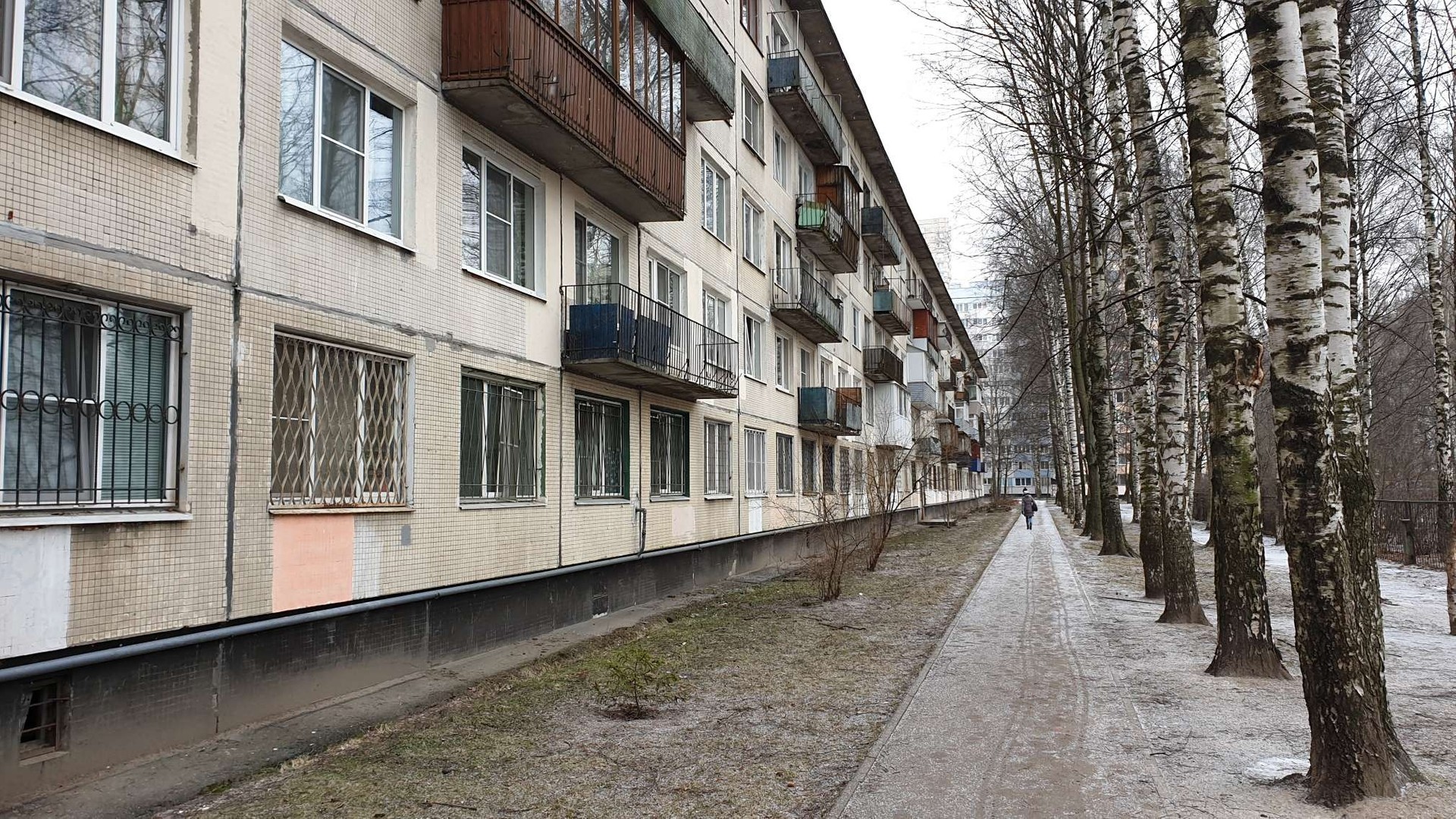 г. Санкт-Петербург, ул. Брянцева, д. 8, лит. А-фасад здания