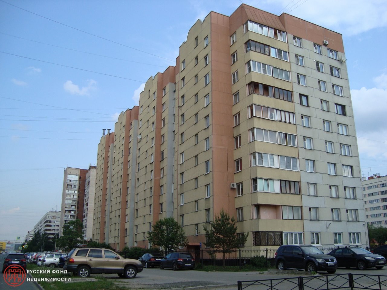 г. Санкт-Петербург, ул. Генерала Симоняка, д. 14-фасад здания
