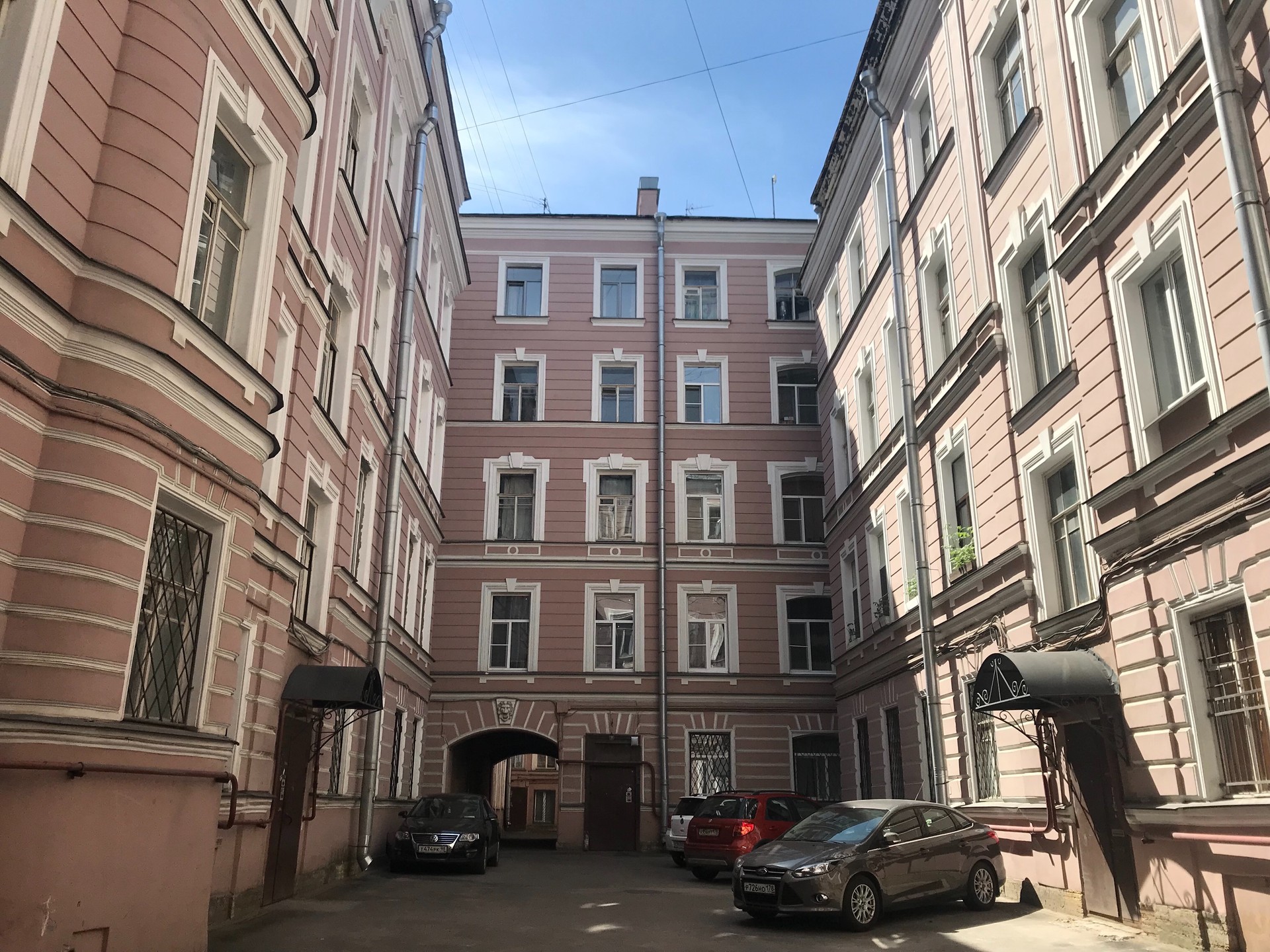 г. Санкт-Петербург, ул. Гороховая, д. 67-фасад здания