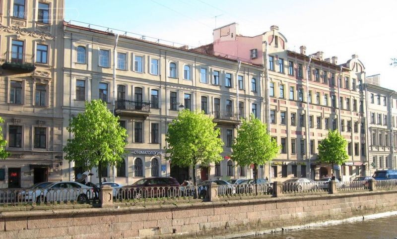 г. Санкт-Петербург, наб. Канала Грибоедова, д. 70-фасад здания