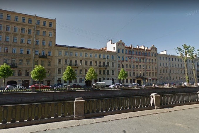 г. Санкт-Петербург, наб. Канала Грибоедова, д. 70-фасад здания
