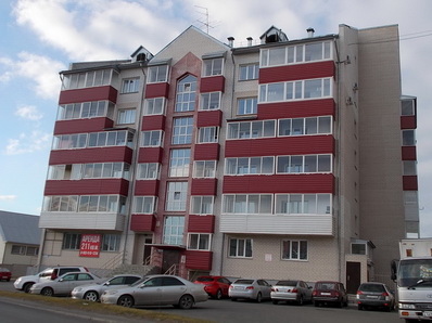 край. Алтайский, г. Барнаул, ул. Краевая, д. 255-фасад здания