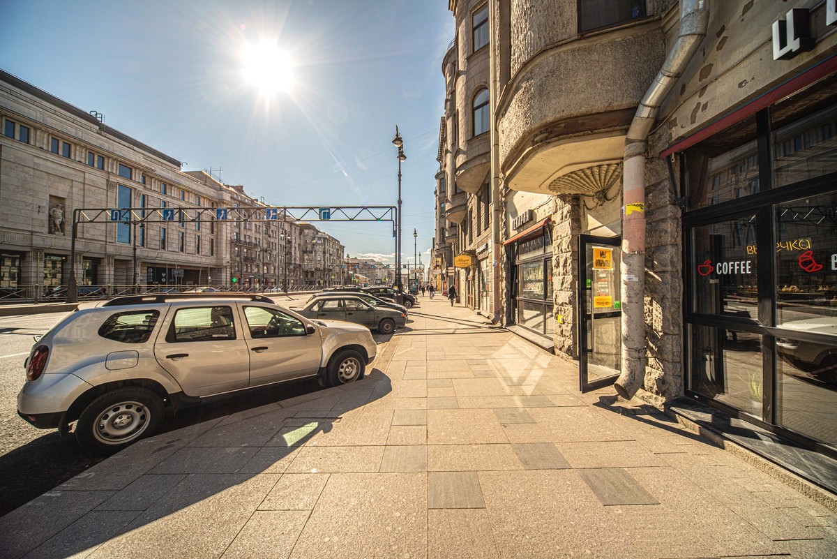 г. Санкт-Петербург, пр-кт. Лиговский, д. 63, лит. А-придомовая территория