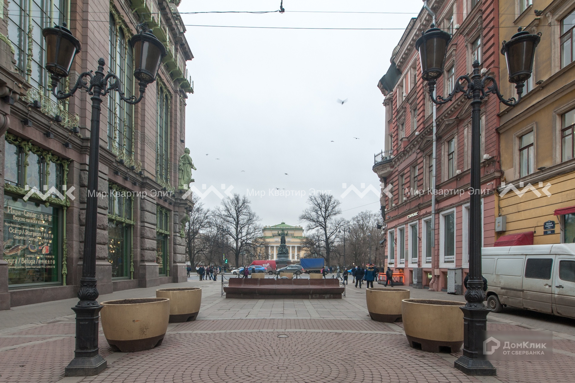 г. Санкт-Петербург, ул. Малая Садовая, д. 4, лит. А-придомовая территория