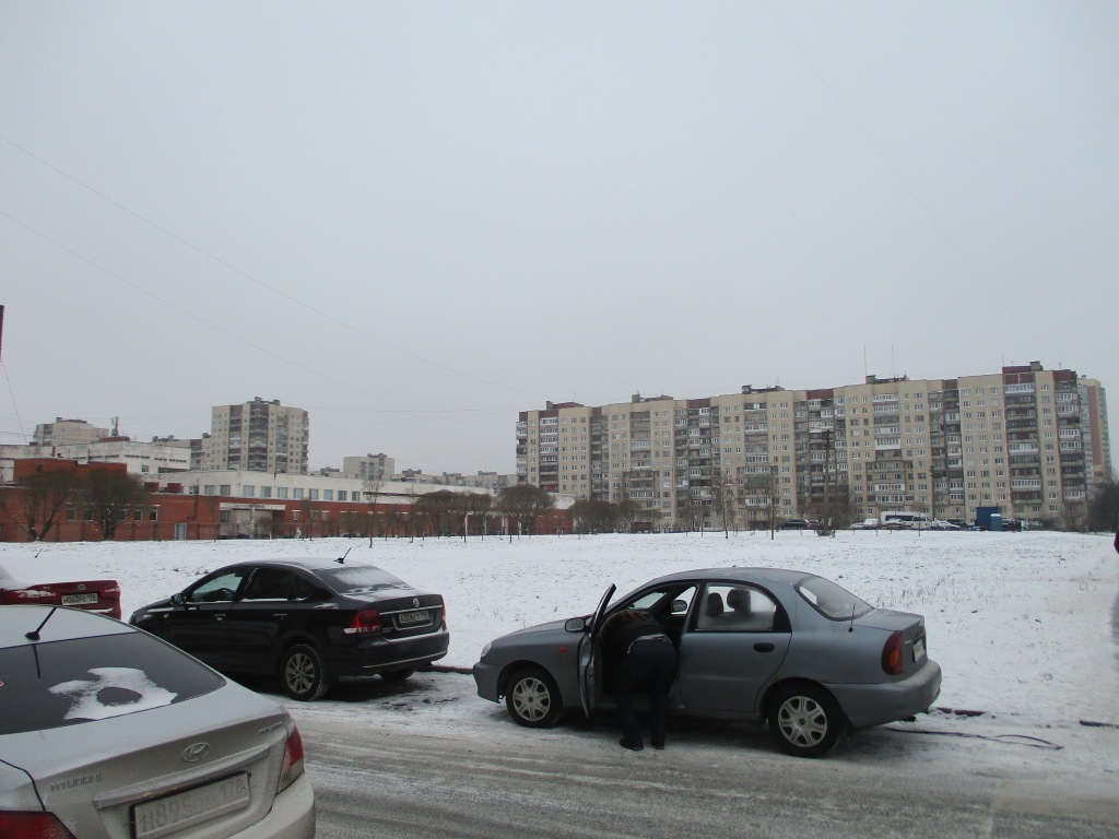 г. Санкт-Петербург, пер. Моравский, д. 7, к. 1, лит. А-придомовая территория