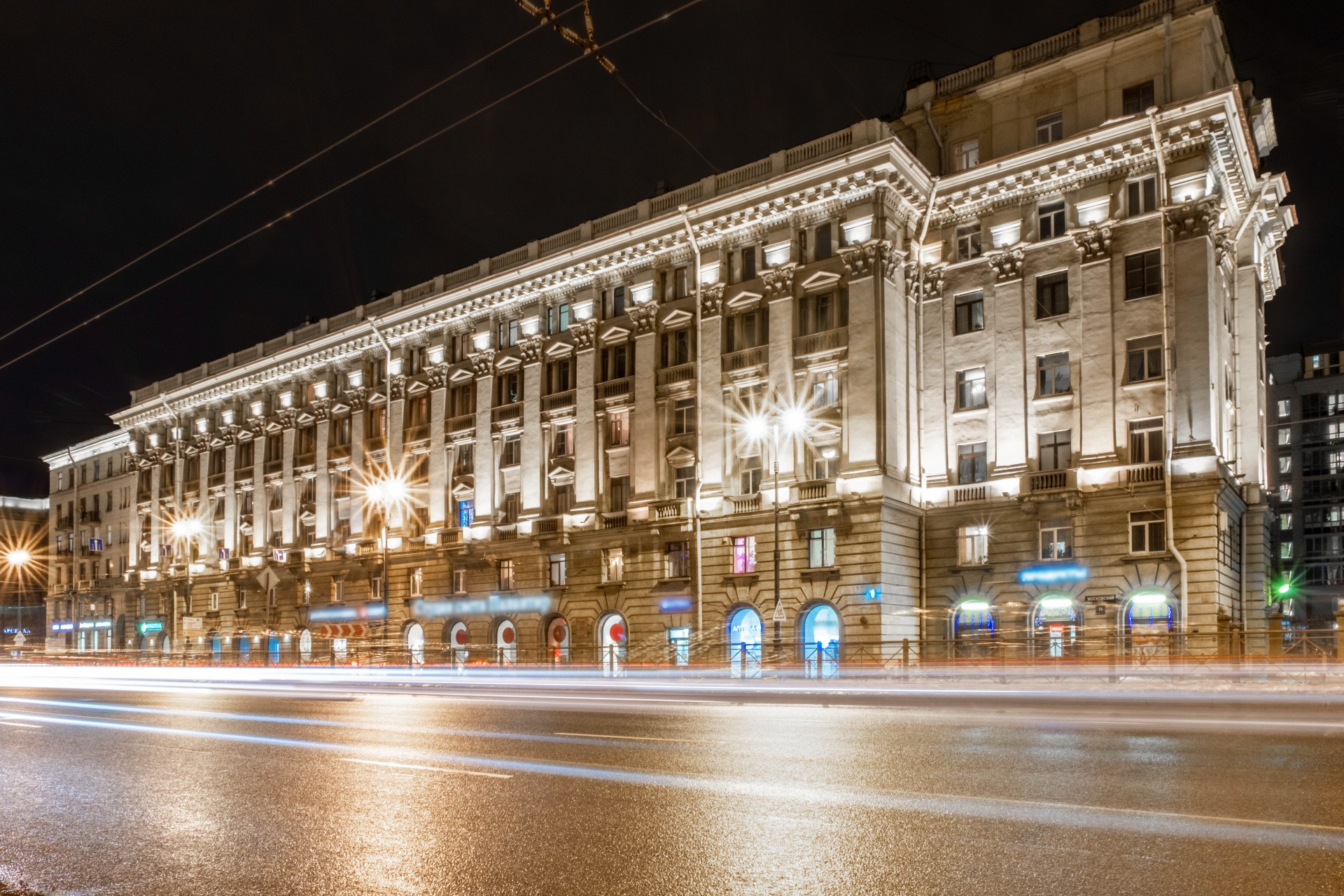 г. Санкт-Петербург, пр-кт. Московский, д. 75, лит. А-фасад здания