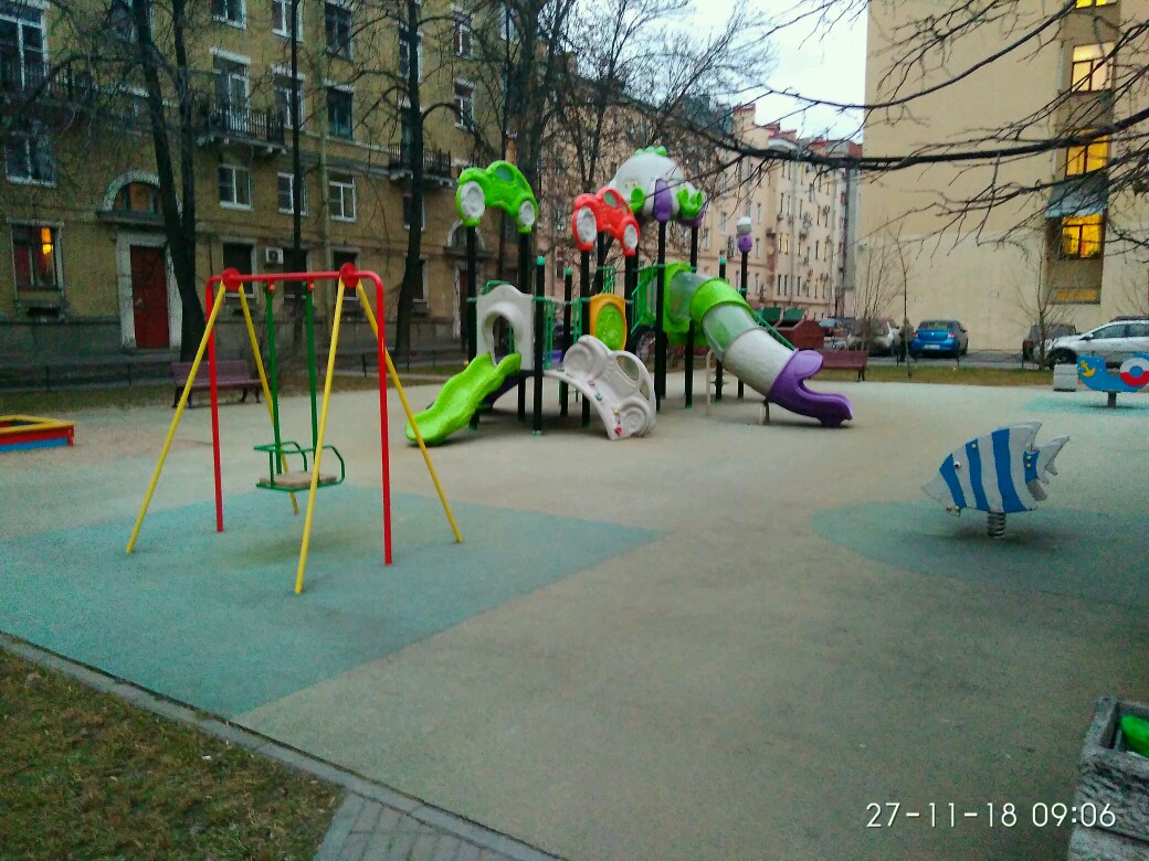 г. Санкт-Петербург, пр-кт. Московский, д. 150, лит. А-придомовая территория