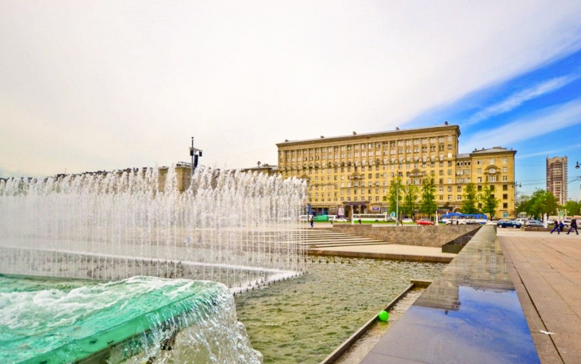 г. Санкт-Петербург, пр-кт. Московский, д. 193-придомовая территория