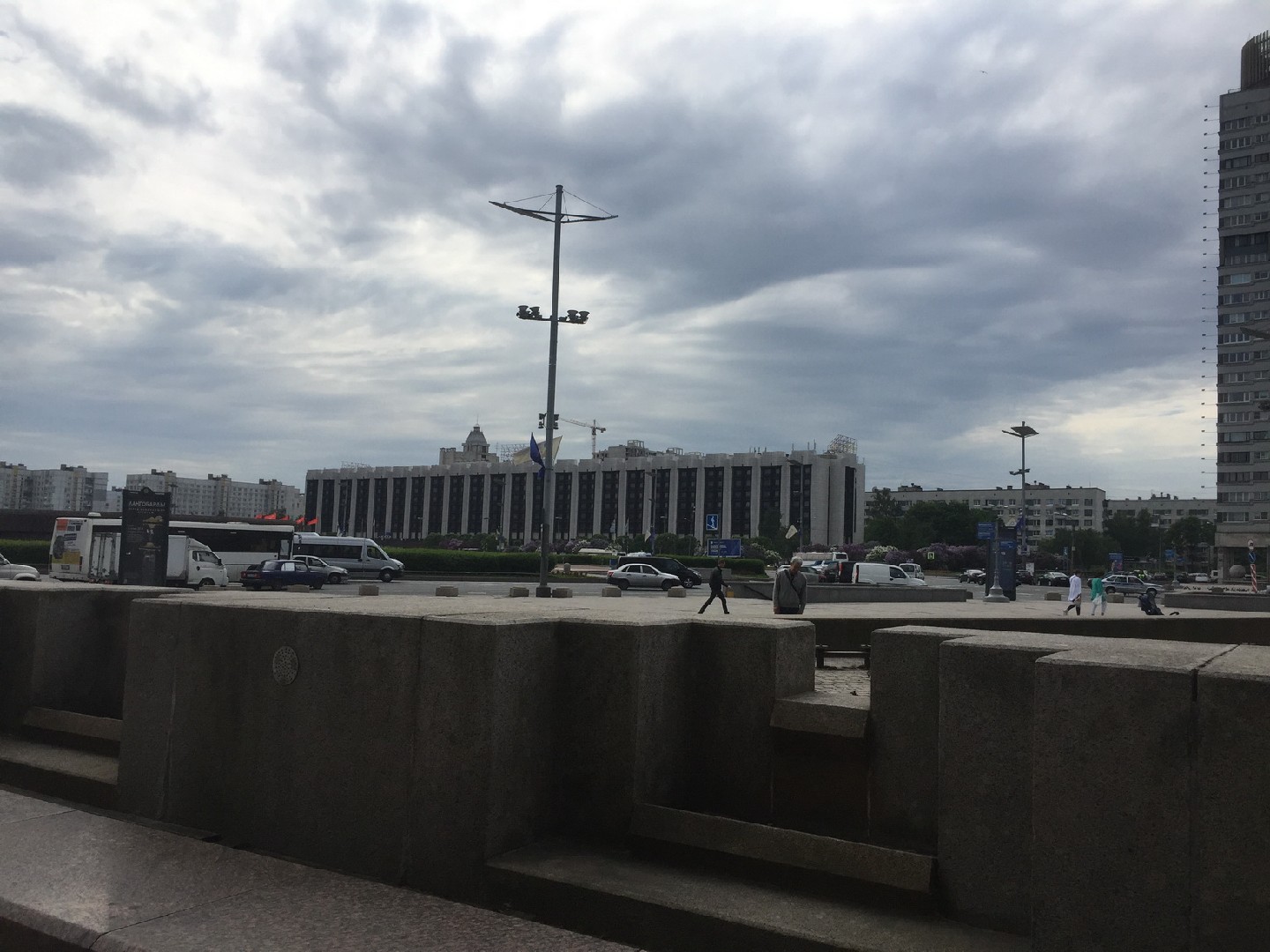 г. Санкт-Петербург, пр-кт. Московский, д. 224-придомовая территория